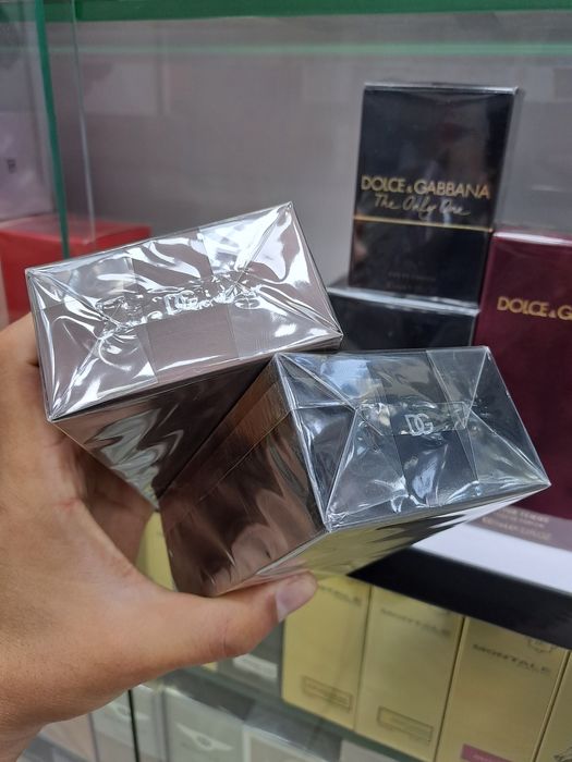 Dolce & Gabbana the one