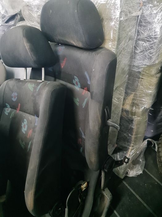 Сиденья для легковых авто