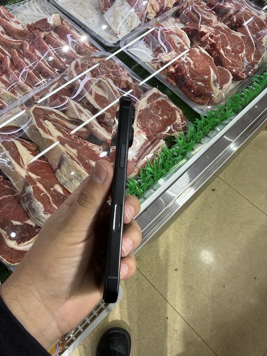 16 pro 128 gb iphone sim srochni sotiladi