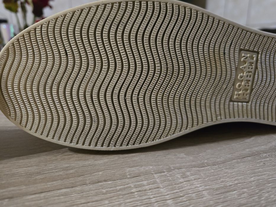 Hogan rebel originali