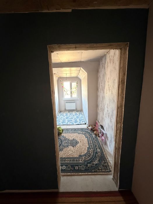 Продам 6 комнатный дом