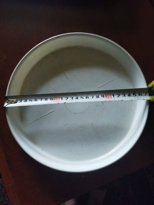 Продам поддоны для больших горшков