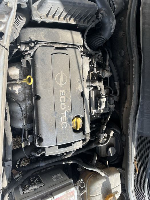 Opel Astra H 1.6i 16V на части