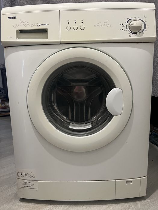 Стиральная машинка Zanussi