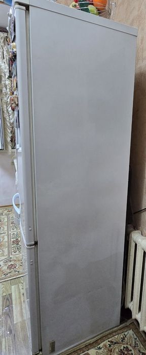Холодильник Indesit
Срочно продам !
