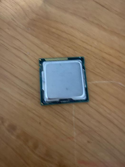 Материнская плата