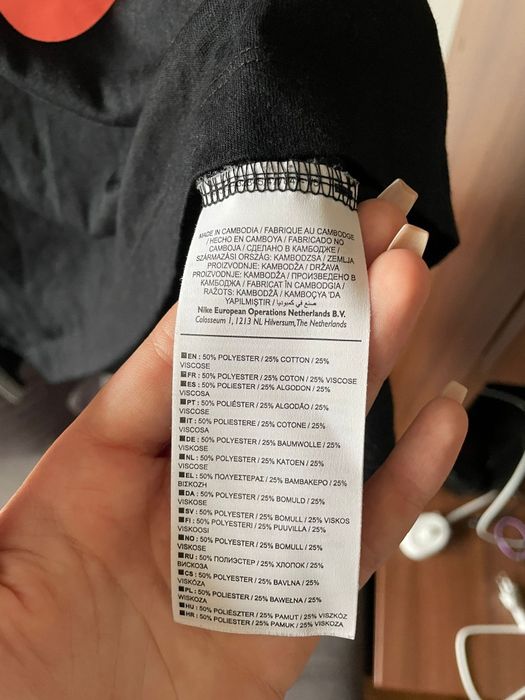 Top Nike damă negru  mărimea M