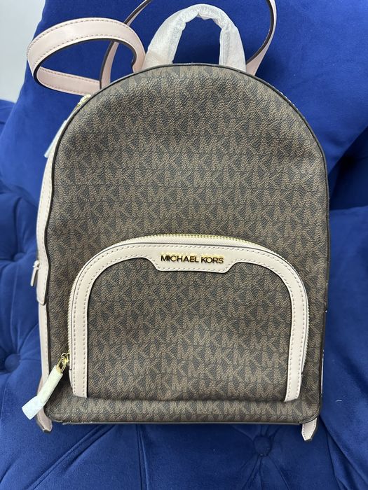 Genti, portofele, ghiozdane Michael Kors si Tommy Hilfiger