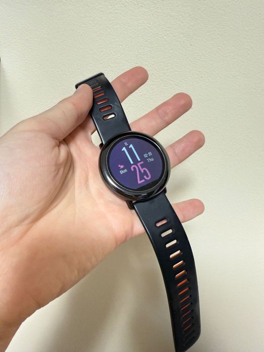 Смартчасовник amazfit pace
