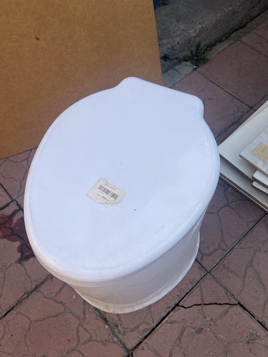 Туалет  унитаз переносной для инвалида