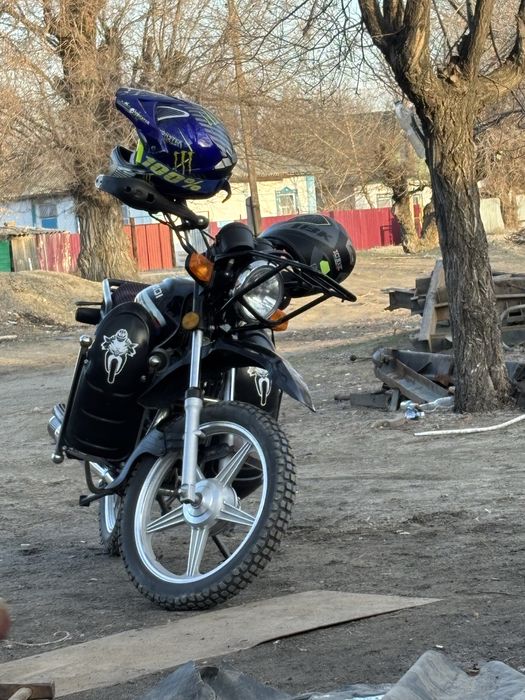 Продам мотоцикл yaqi 200