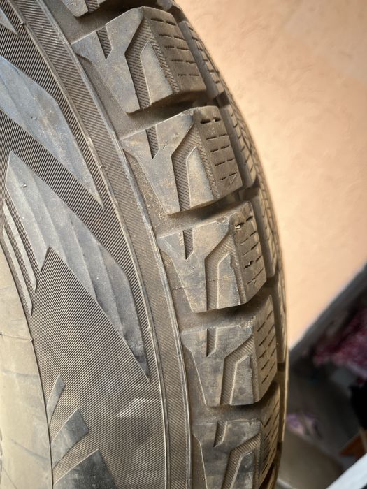 Автошины 285/75/16 б/у