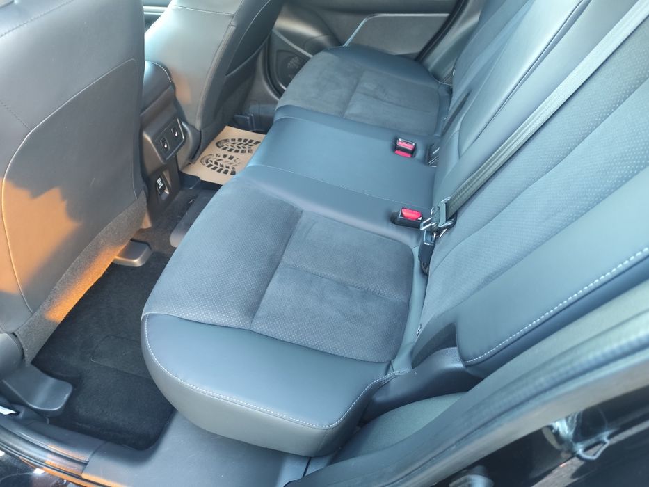 Mitsubishi Eclipse Cross Plug in Hybrid. An 2023. 68000 km.