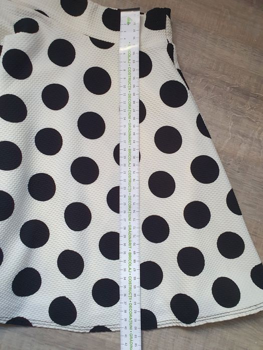 Fustă mini cu buline