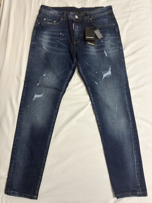 Blugi Dsquared2 , noi cu eticheta