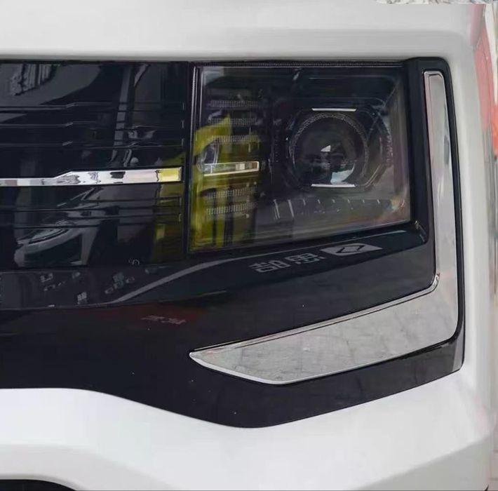 Стекло фары JAC JS4