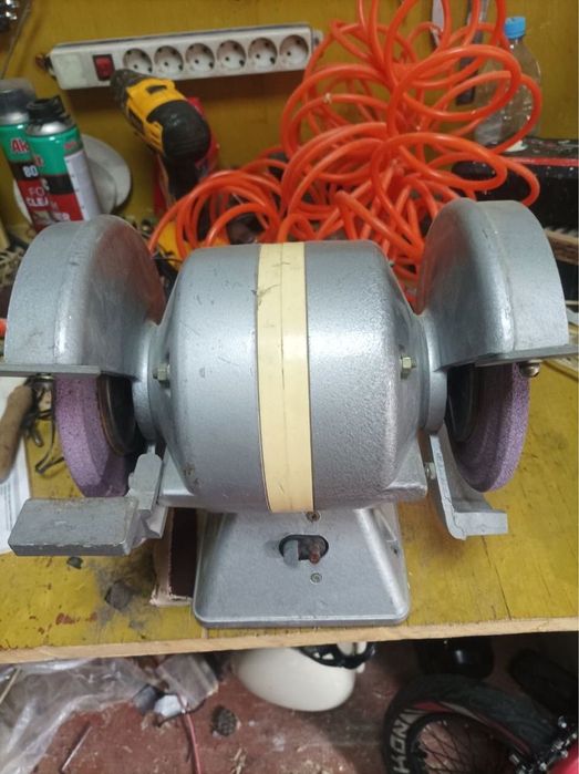 Точилный станок