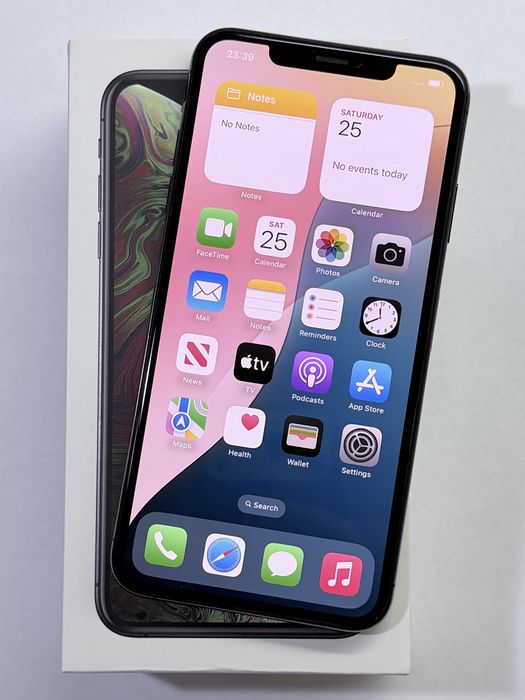 iPhone XS Max Black 93% battery