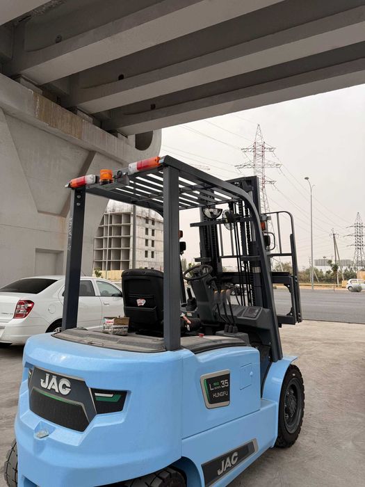 Электрический Вилочный Погрузчик JAC KUNGFU 3.5 тонный