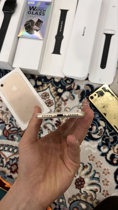 iPhone 7 и Apple watch 4 series 44 мм