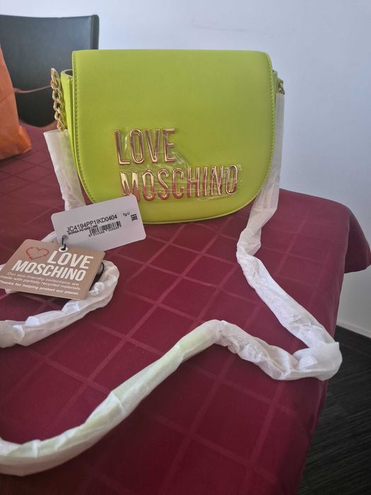 Оригинална дамска чанта Love Moschino