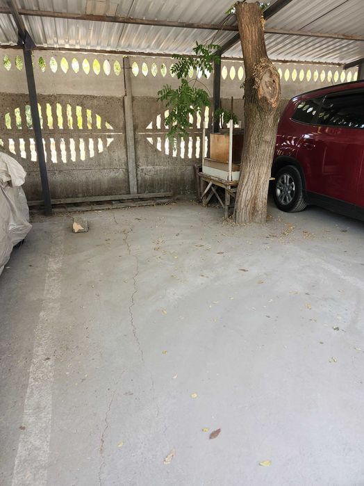 СРОЧНО! Парковочное место с навесом в Яшнабадском районе