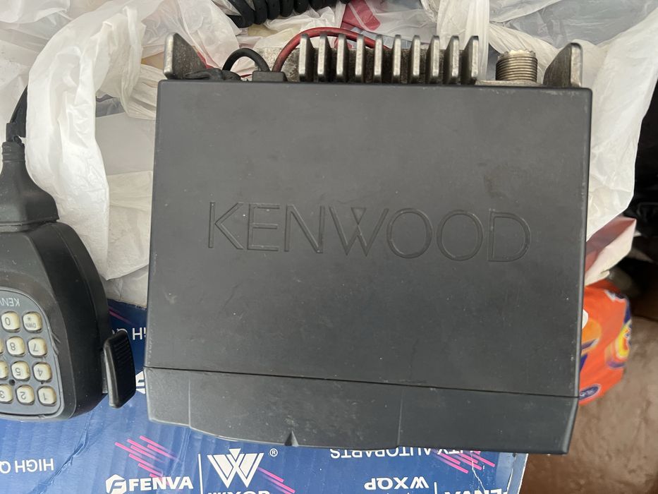 Продам рацию kenwood