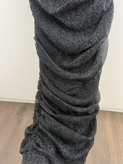 Дълга блестяща рокля