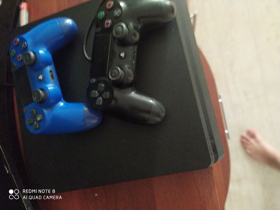 Плестеишон игровая консоль