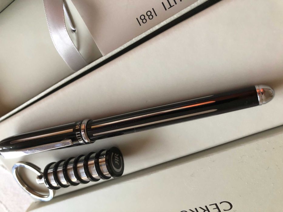 Метален ролер Cherruti 1881 в подаръчна кутия със сертификат 2 бр нови