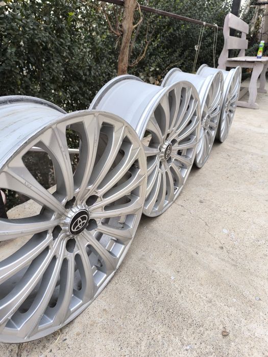 срочно! цена окончательно! Диски титановые р18