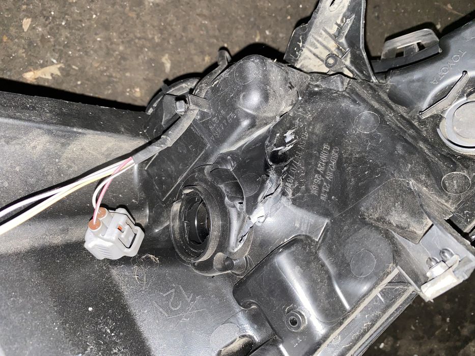 Far Toyota rav 4 2019 - 2021 far dreapta led lupa