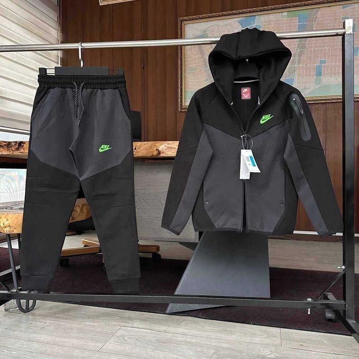 Детски екипи Nike