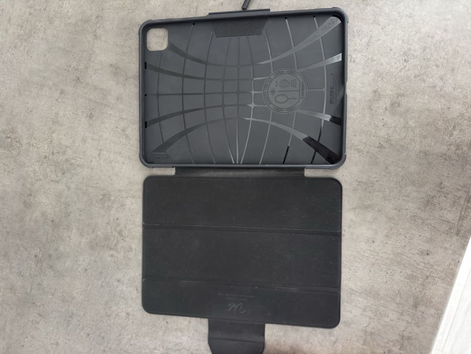 Husa Spigen iPad