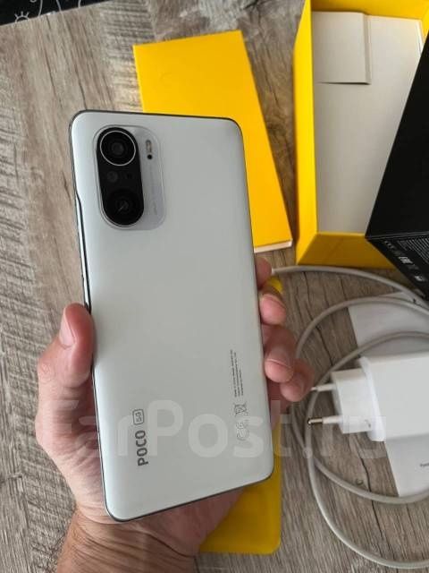 Xiaomi Poco F3  8/256 Игровой смартфон