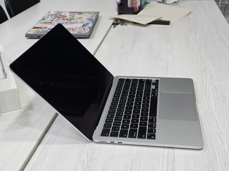 Apple Macbook air M2 13' 85%
