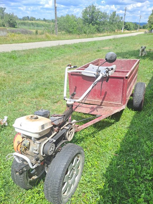 Motocultor Ruris ,7,5 cp,   perfect funcționabil,mai multe detali în pv