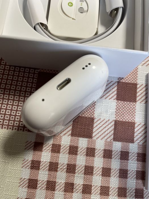 Слушалки Apple-Air Pods Pro