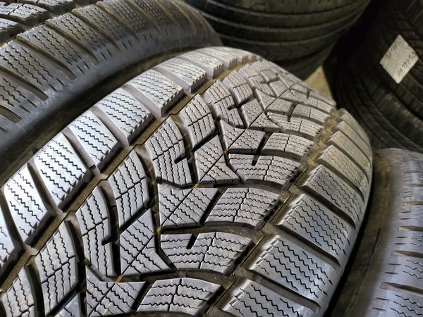 255/50/19//235/55/19 DUNLOP