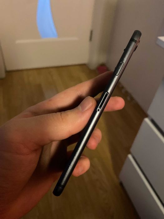 carcasa /capac baterie /piese -spate original iPhone 8