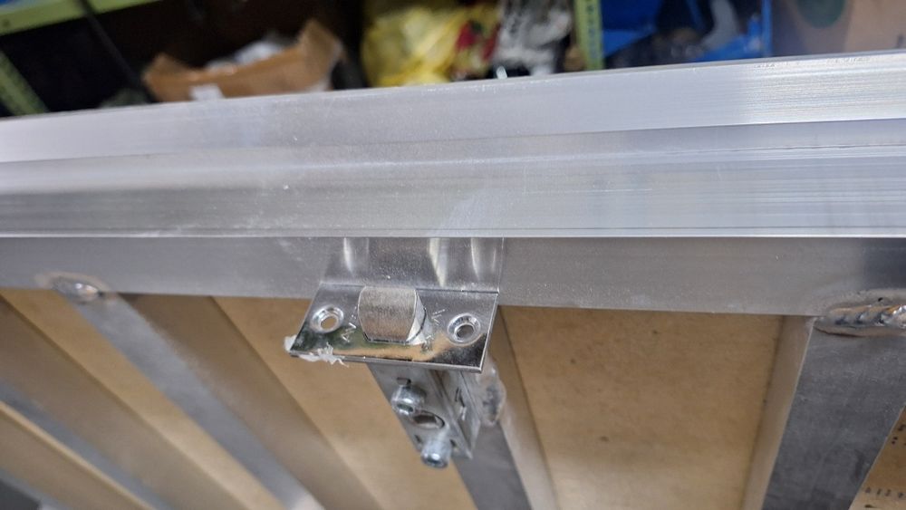 продам на полный люк