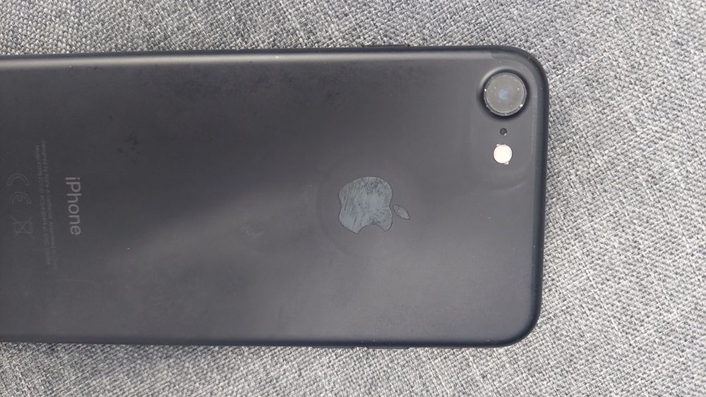 Iphone 7 128GB Батерия 83 %
