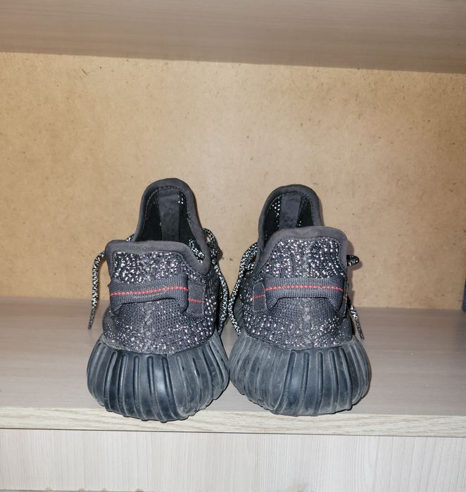 Продам Adidas Yeezy boost 350 V2