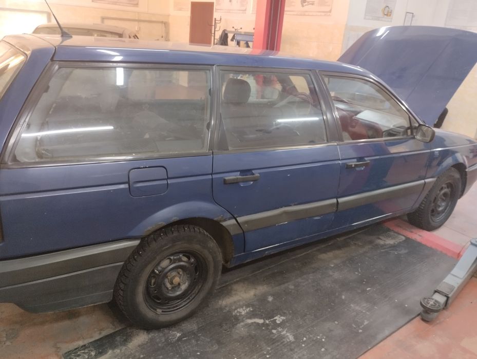 Автомобиль "фольксваген". Пассат.