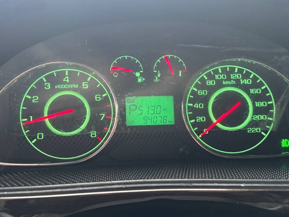 Sotiladi srocno arzon narxda