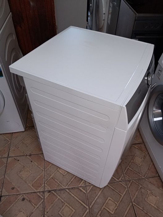 Сушилня с термопомпа АЕГ Aeg Series 9000 A+++ 8кг 2 години гаранция!