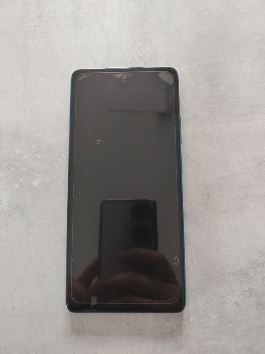 Телефон  Motorola G75