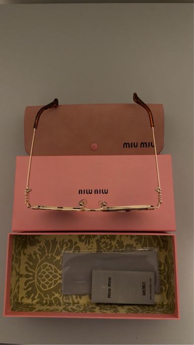 Ochelari de soare Miu Miu
