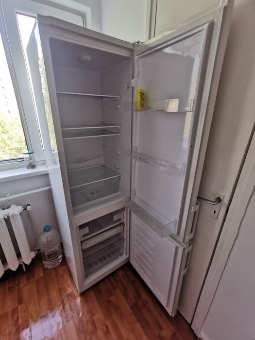 Vand URGENT combina frigorifica Arctic