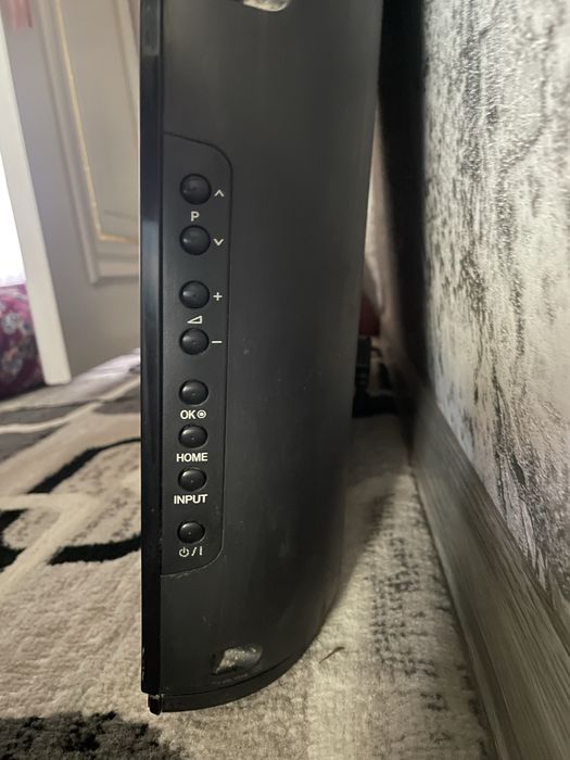 Televizor sotiladi Yaxshilab uqib keyin tel qiling